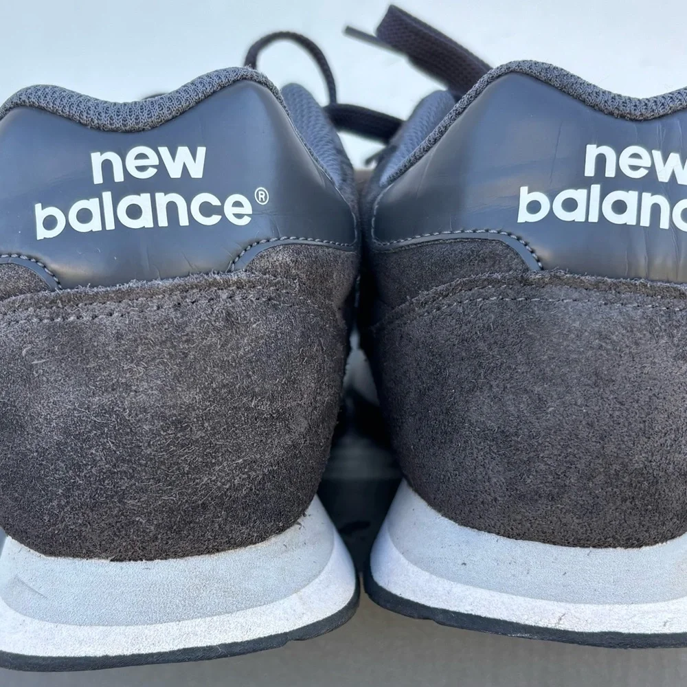 New Balance Men's Dark Gray Suede Sneakers with light gray 'N' Logo - Picture 4 of 8